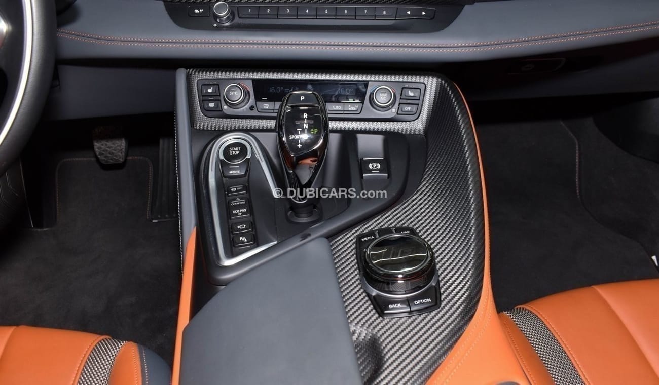 بي أم دبليو i8 BMW i8 TURBO PLUG-IN HYBRID 2019