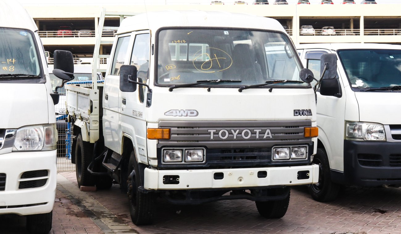 Toyota Dyna 4WD