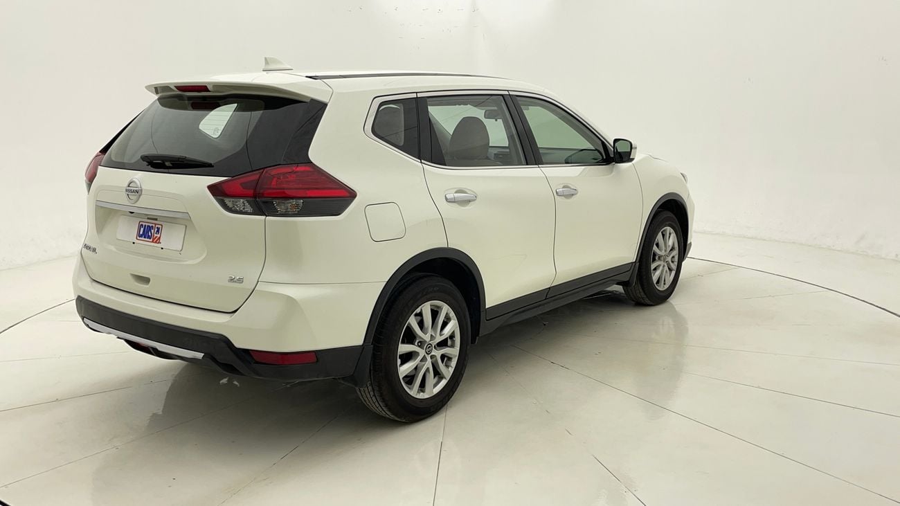 نيسان إكس تريل S 2.5 | بدون دفعة مقدمة | اختبار قيادة مجاني للمنزل
