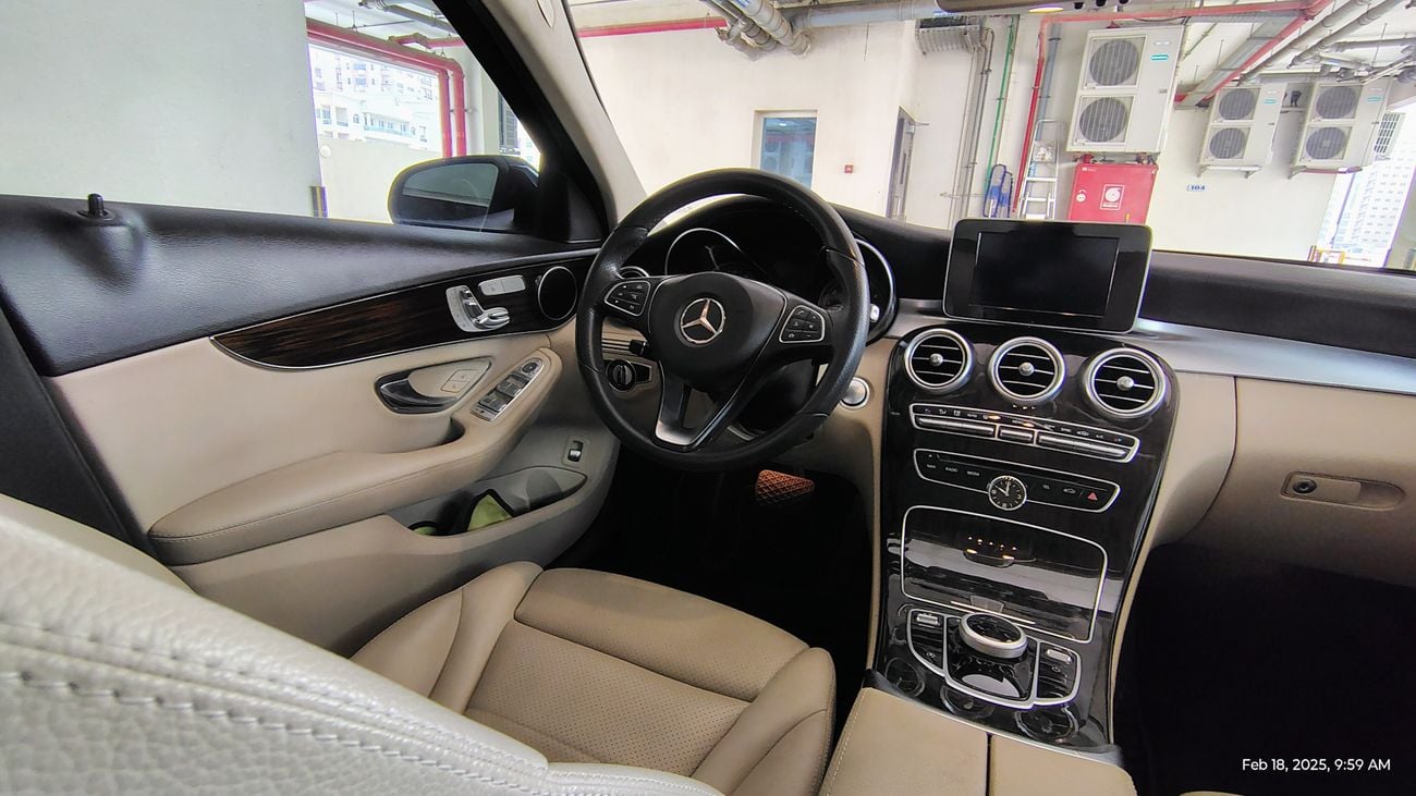 Mercedes-Benz C 300 Standard