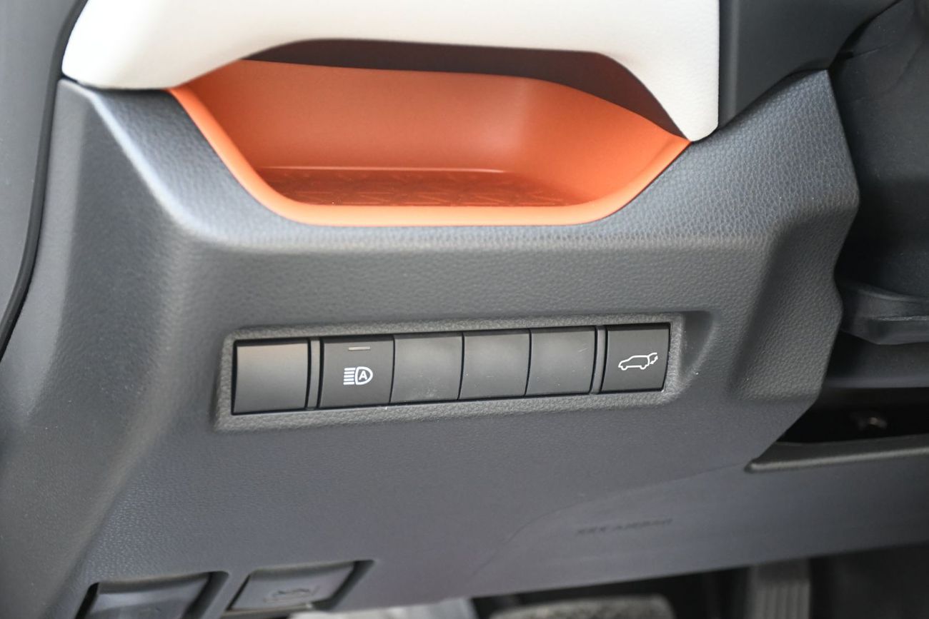 Toyota RAV4 2.5L Adventure with Rader Full option Saudi (Ready Stock )