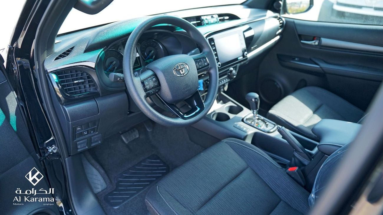 تويوتا هيلوكس 4.0L Adventure - SR5 V6 - 360 Camera - Diff Lock - GCC Specs - Zero KM -  Black