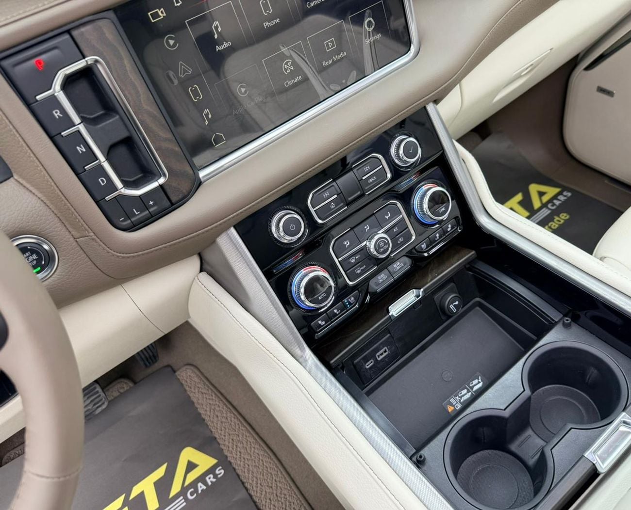 جي أم سي يوكون 2024 GMC Yukon Denali, 2029 GMC Warranty + Service Pack, Very Low Km, 7 Seater, GCC