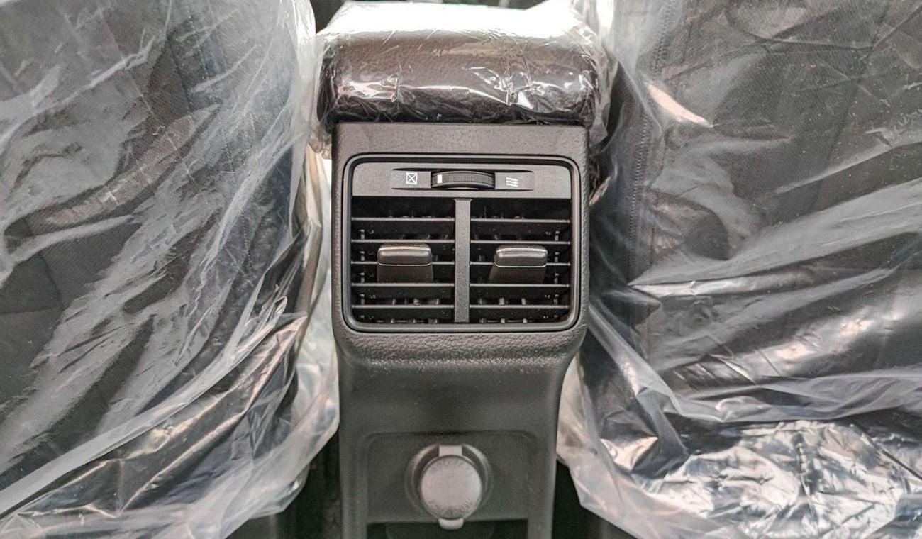 تويوتا فورتونر 2.7L VX 4WD Petrol