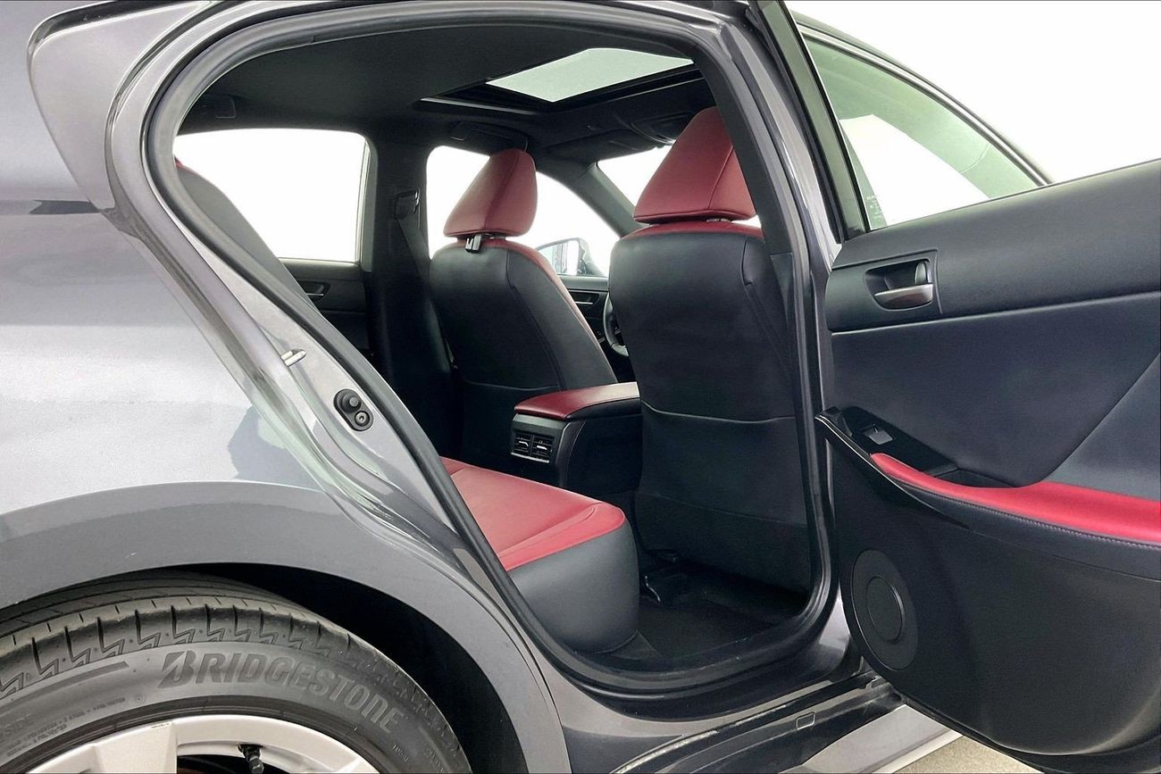 Lexus IS300 Premier | Guaranteed Warranty | 0 Down Payment