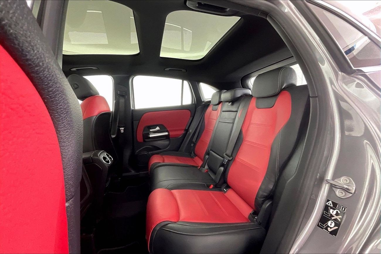 Mercedes-Benz GLA 200 Premium | Guaranteed Warranty | 0 Down Payment