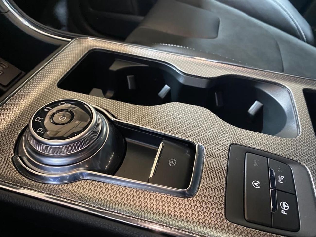 Ford Edge ST 2.7 V6 Bi-Turbo