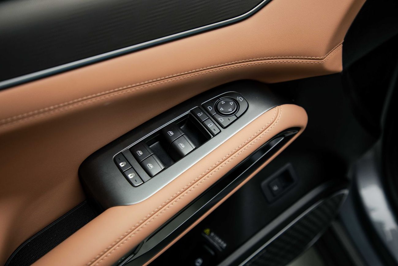 BYD Song L Excellent - Grey Inside Red | Export Only