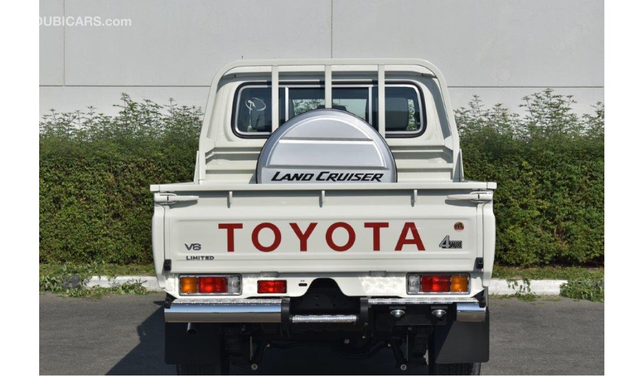 Toyota Land Cruiser Pick Up 79 DOUBLE CABIN LIMITED LX V8 4.5L TURBO DIESEL MANUAL TRANSMISSION