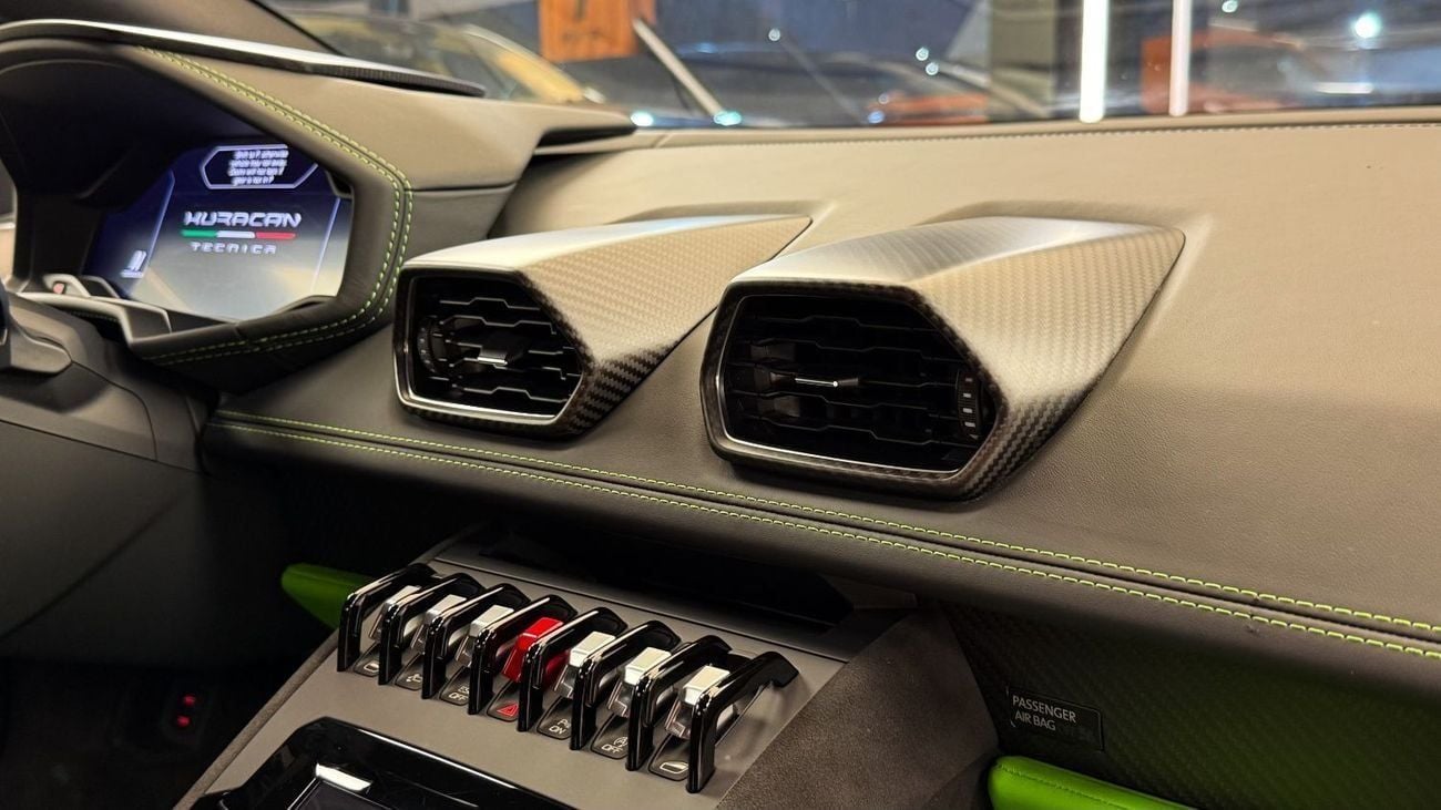 Lamborghini Huracan Lamborghini Huracán Tecnica LP640-2 2024 - Verde Mantis