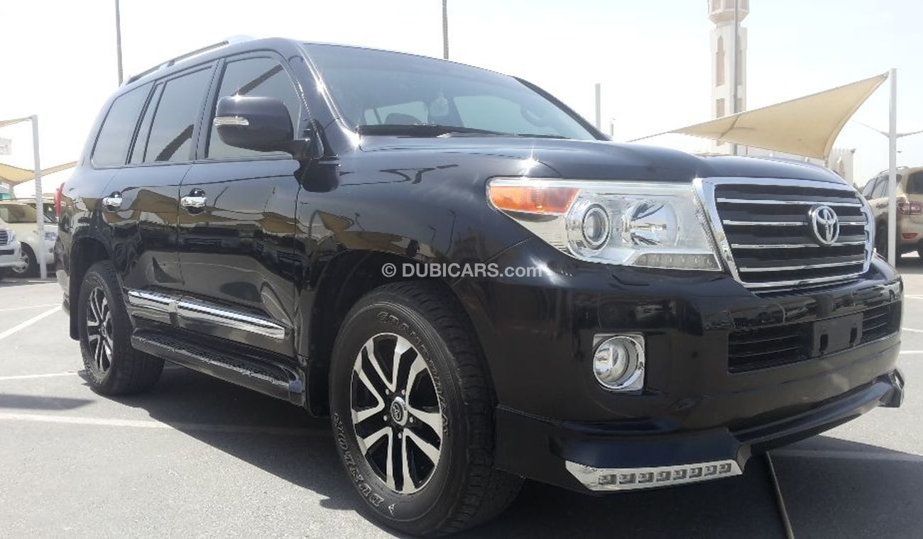 تويوتا لاند كروزر Gxr v.8