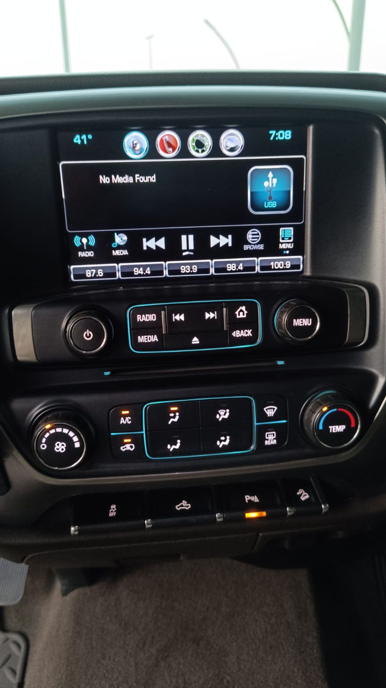 شيفروليه سيلفارادو