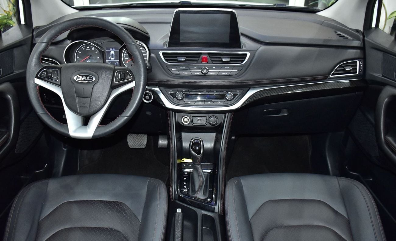 جاك S3 Plus INTELLIGENT LUXURY EXCELLENT DEAL for our JAC S3 ( 2023 Model ) in White Color GCC Specs