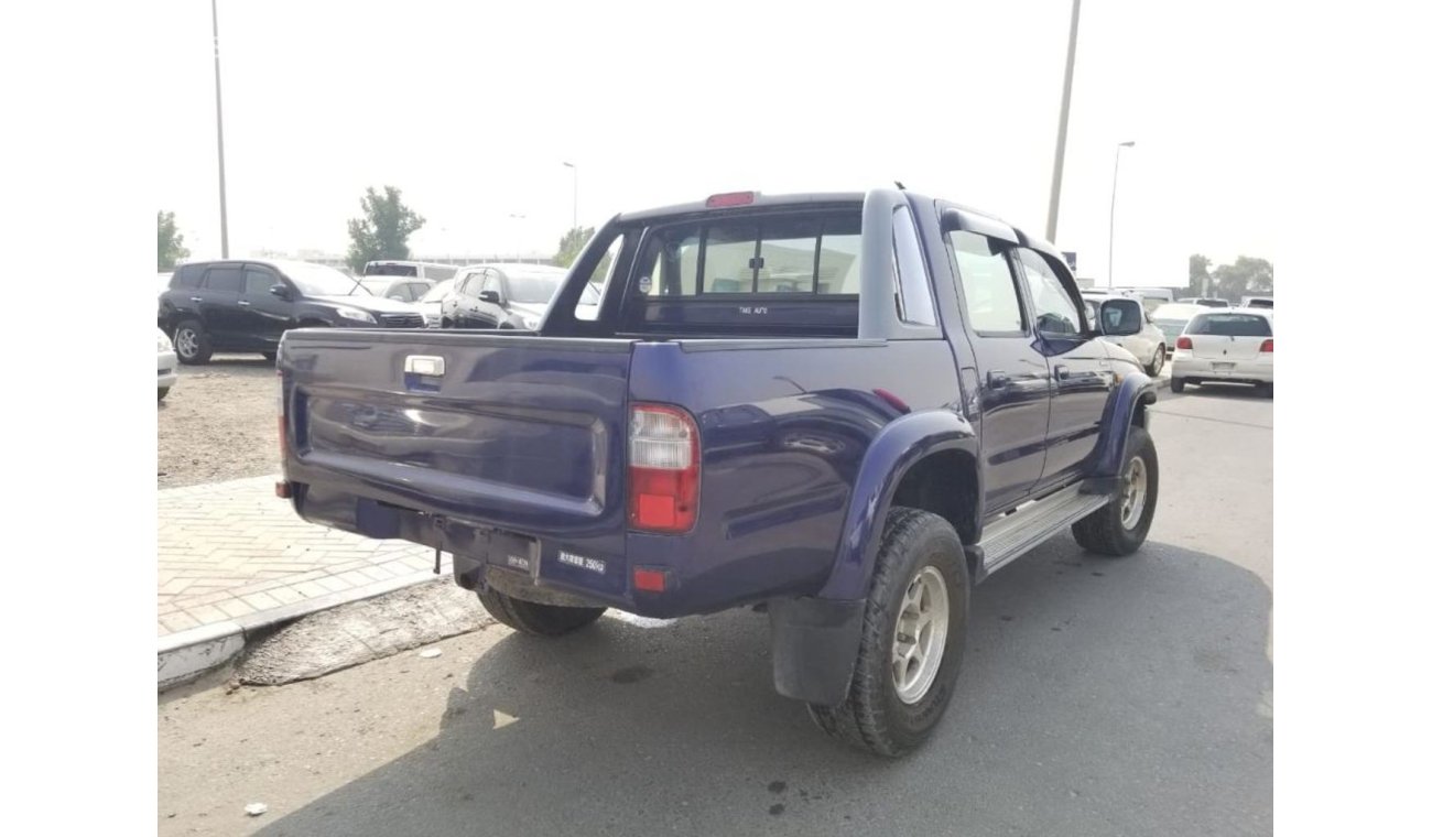 تويوتا هيلوكس Toyota Hilux RIGHT HAND DRIVE (Stock no PM12)