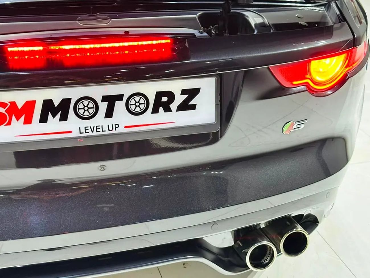 جاكوار F Type R P575 5.0L Convertible