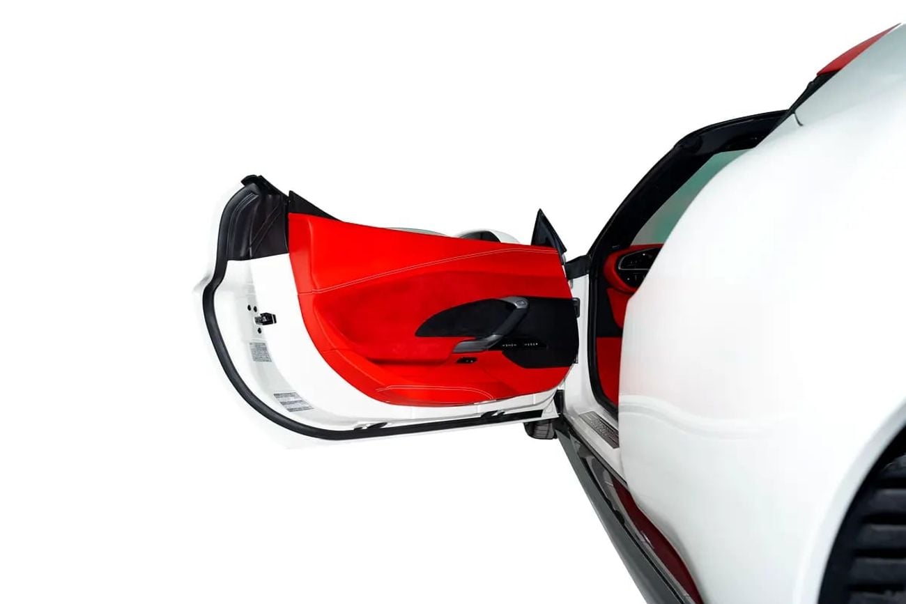 Ferrari 296 GTS CARBON FIBRE FRONT SPOILER | LIFT SYSTEM | COLOURED SPECIAL STITCHING