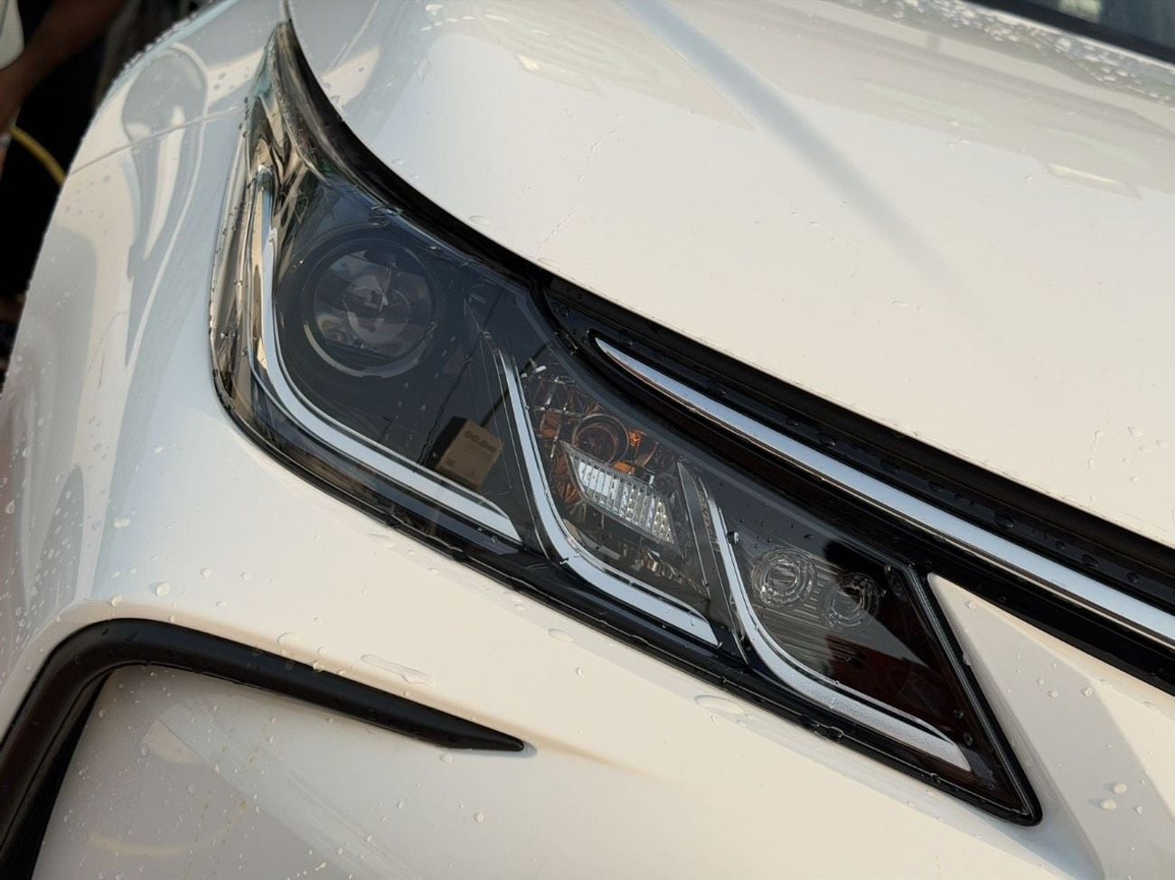 Toyota Corolla 1.8L XLI Hybrid