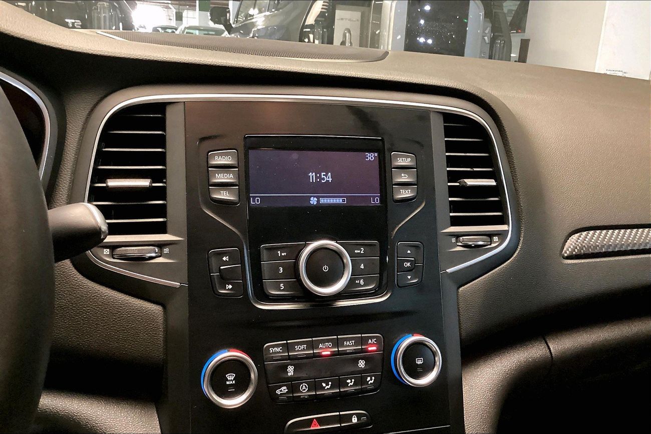 Renault Megane PE | Carnival Sale • UP TO AED 20,000 OFF | Guaranteed Warranty | 0 Down Payment