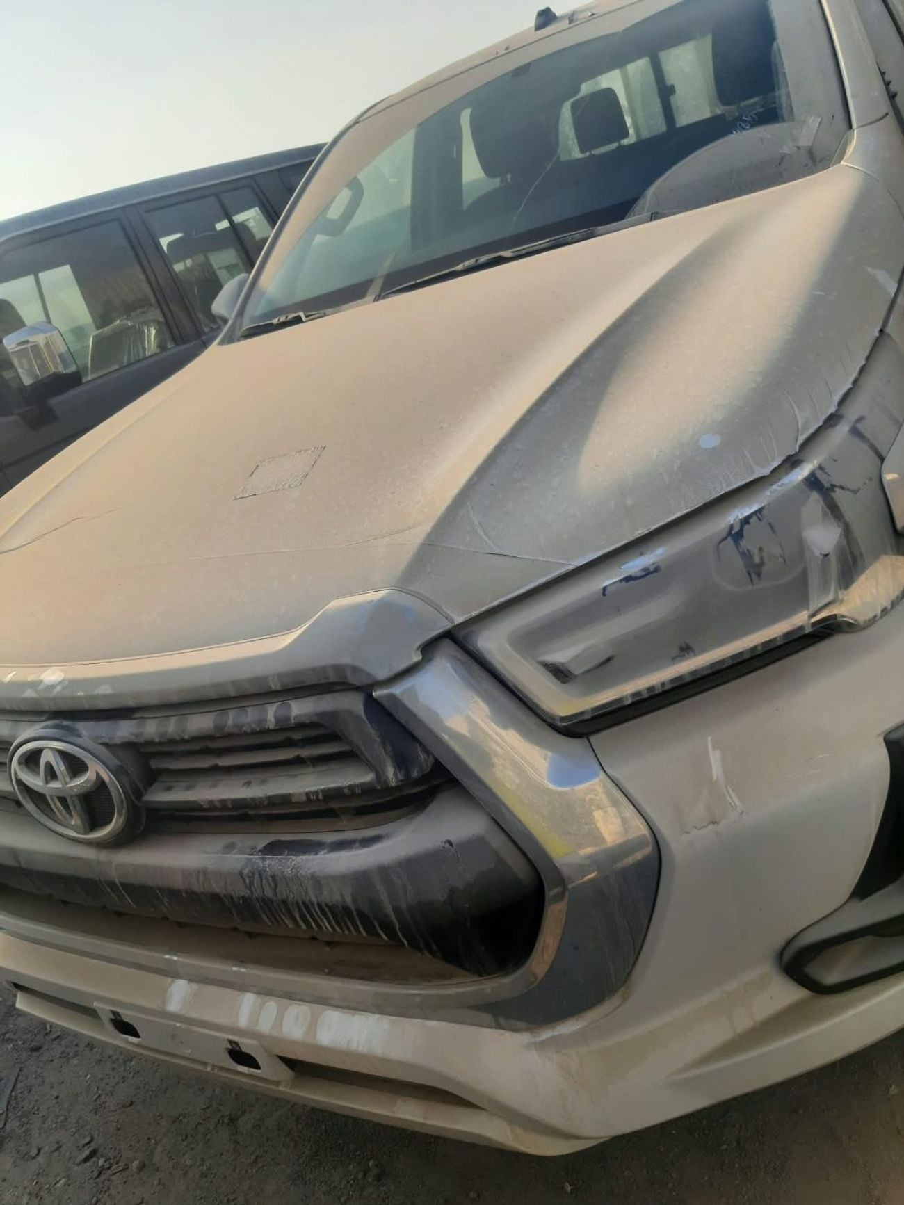 تويوتا هيلوكس HILUX 2.4L AT 2.4 لتر عند امتلاء الخزان 2026