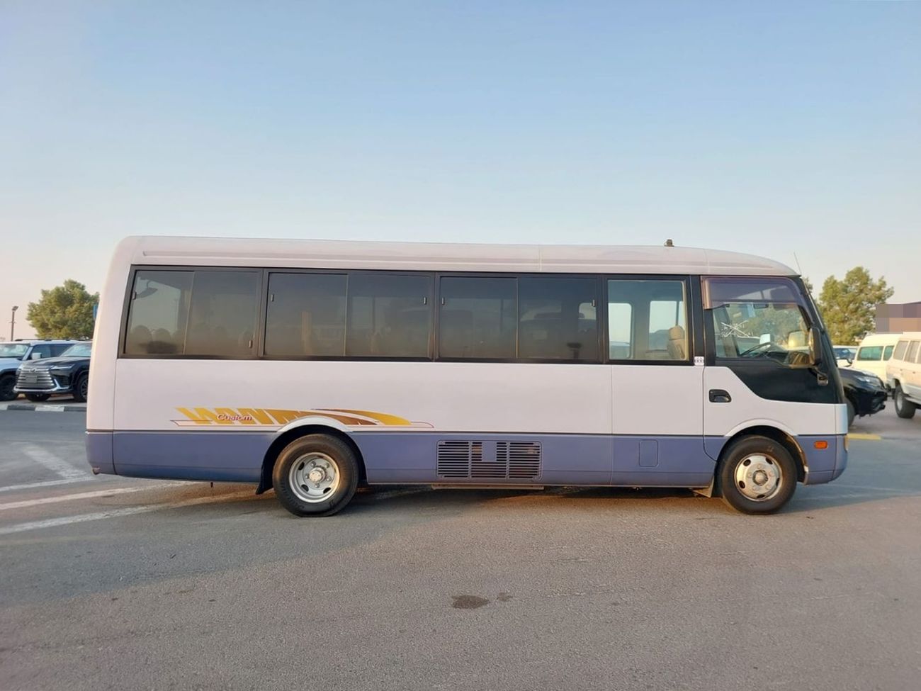 Mitsubishi Rosa MITSUBISHI ROSA BUS 2003 RHD 4.9 L DIESEL AUTOMATIC (PM00345)