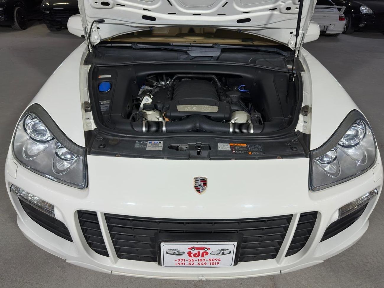 Porsche Cayenne PORSCHE CAYENNE GTS 2009 4.8L | ALCANTARA  LEATHER SEATS | 21-INCH ALLOY RIMS | REAR CAMERA