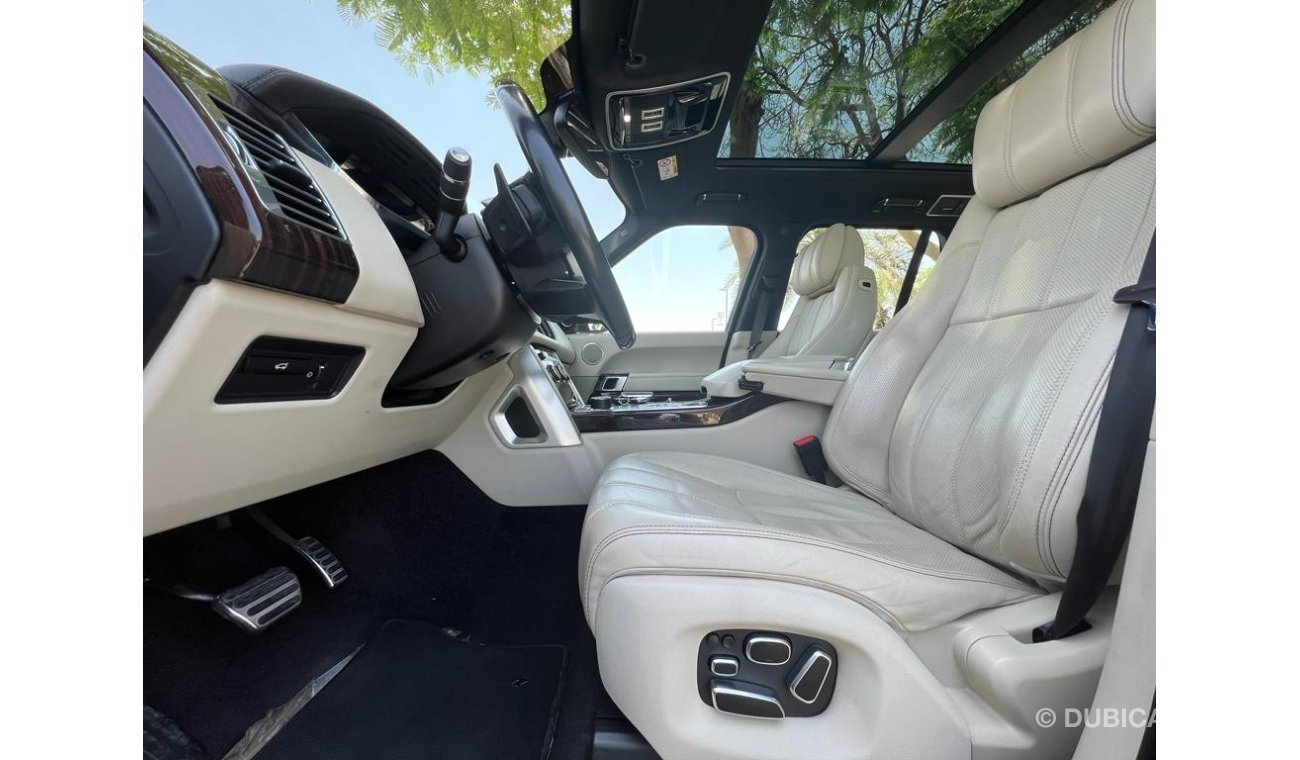 Land Rover Range Rover RANGE ROVER VOGUE SE 2015 GCC SUPERCHARGED WITH WARRANTY SERVICE HISTORY