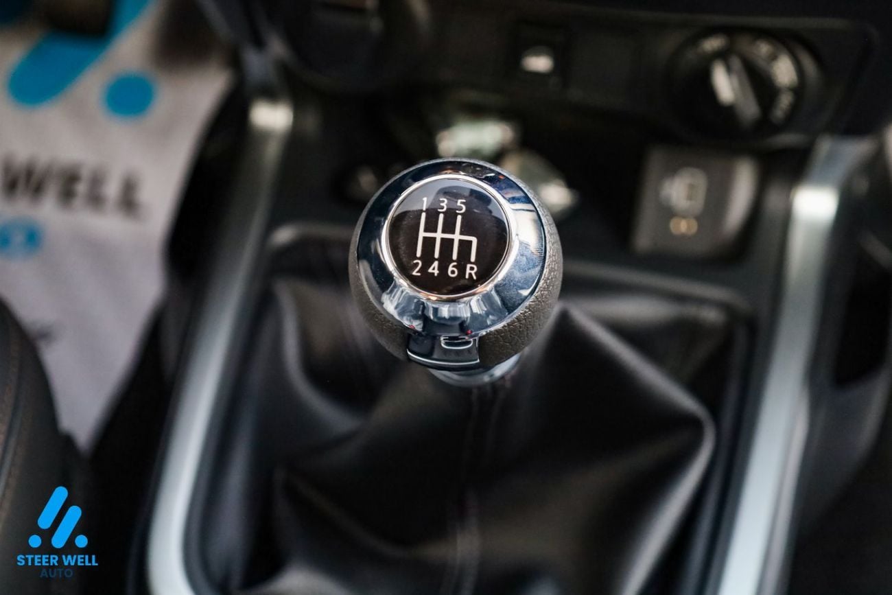 Nissan Navara 2025 LE Petrol 2.5L 4x4 MT | DC Plus | Best Prices | Book Now