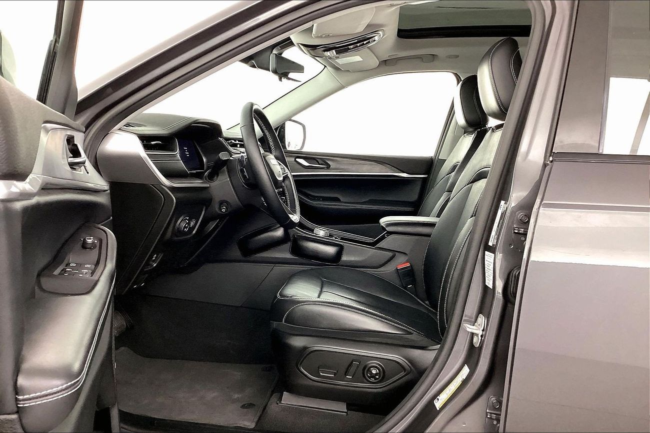 Jeep Cherokee Limited Plus | Guaranteed Warranty | 0 Down Payment