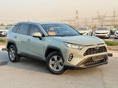 Toyota RAV4 EX RAV4 GCC 2023 model mid option