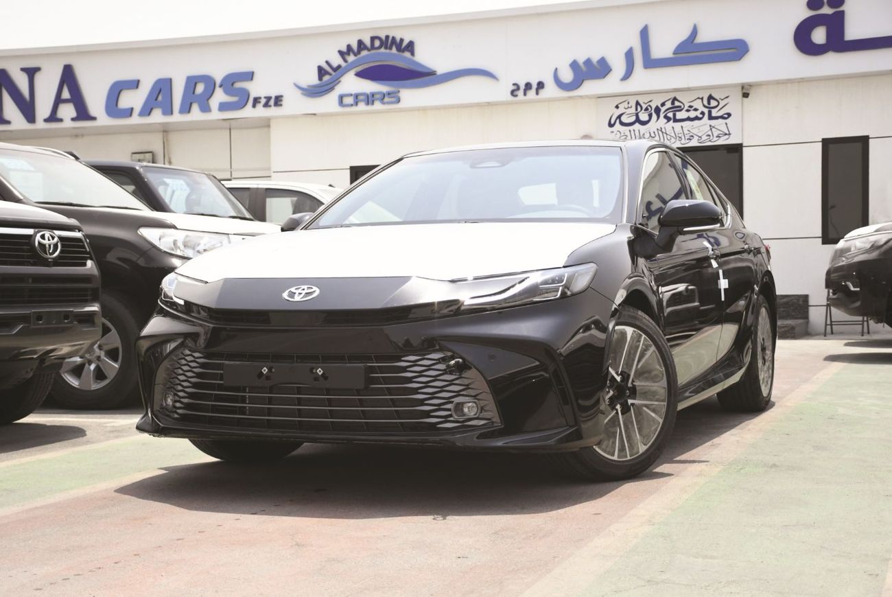 Toyota Camry 2.5L GLE Petrol GCC Black inside Black