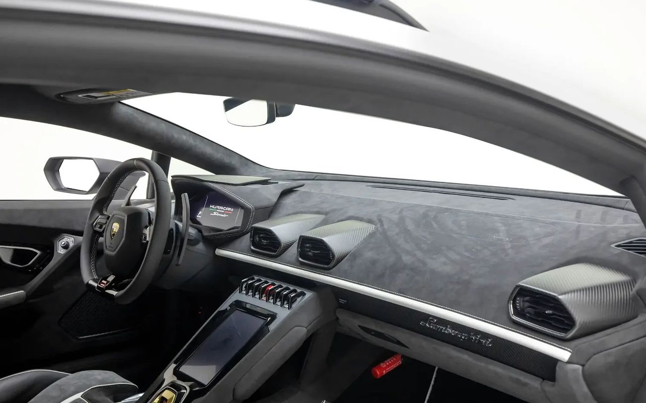 لامبورغيني هوراكان Sterrato LP 610-4 - Japanese Spec
