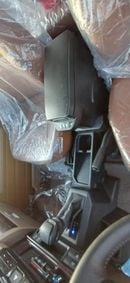 Toyota Land Cruiser 70 HT VXR