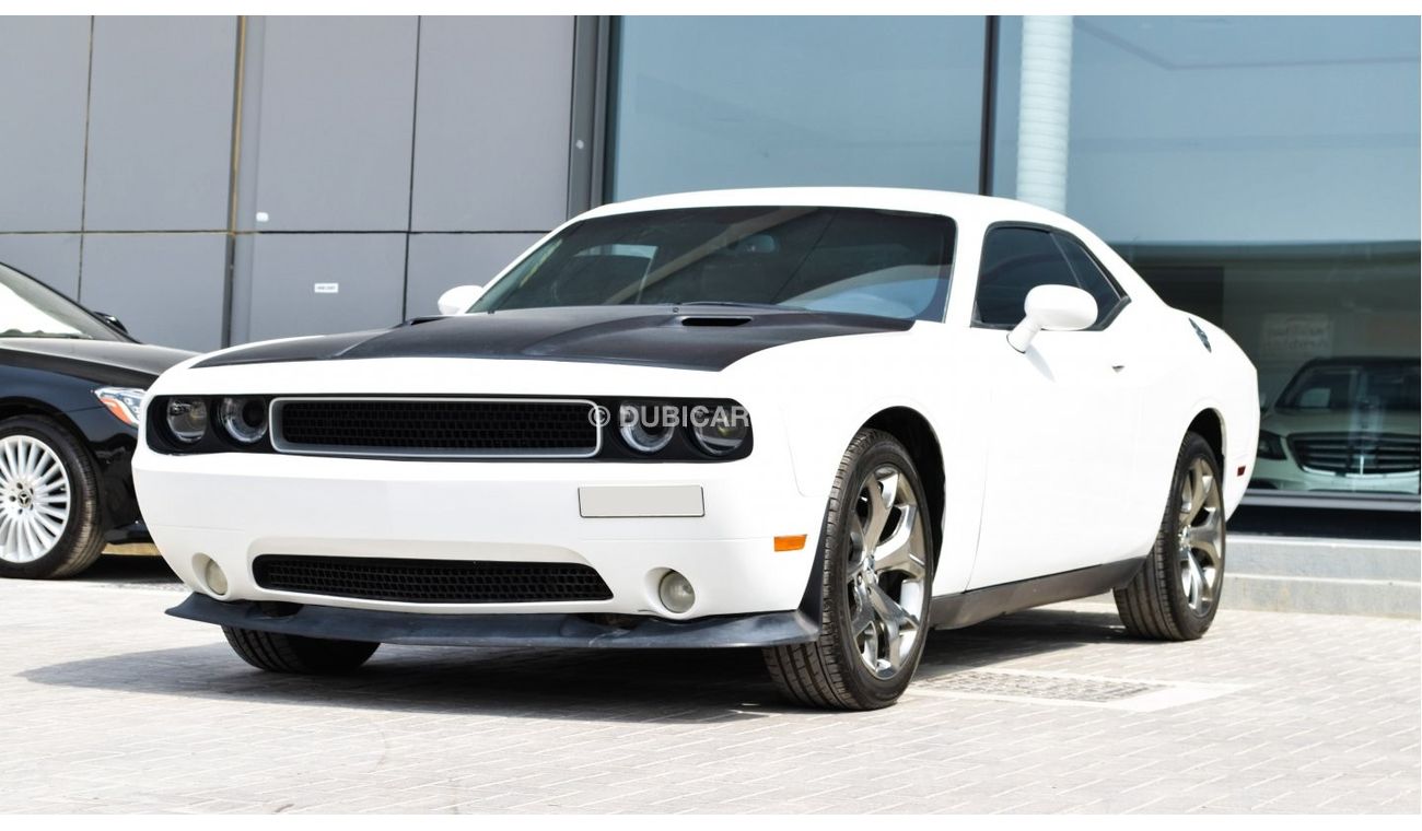 Used Dodge Challenger With SRT8 body kit 2013 for sale in Abu Dhabi 455525