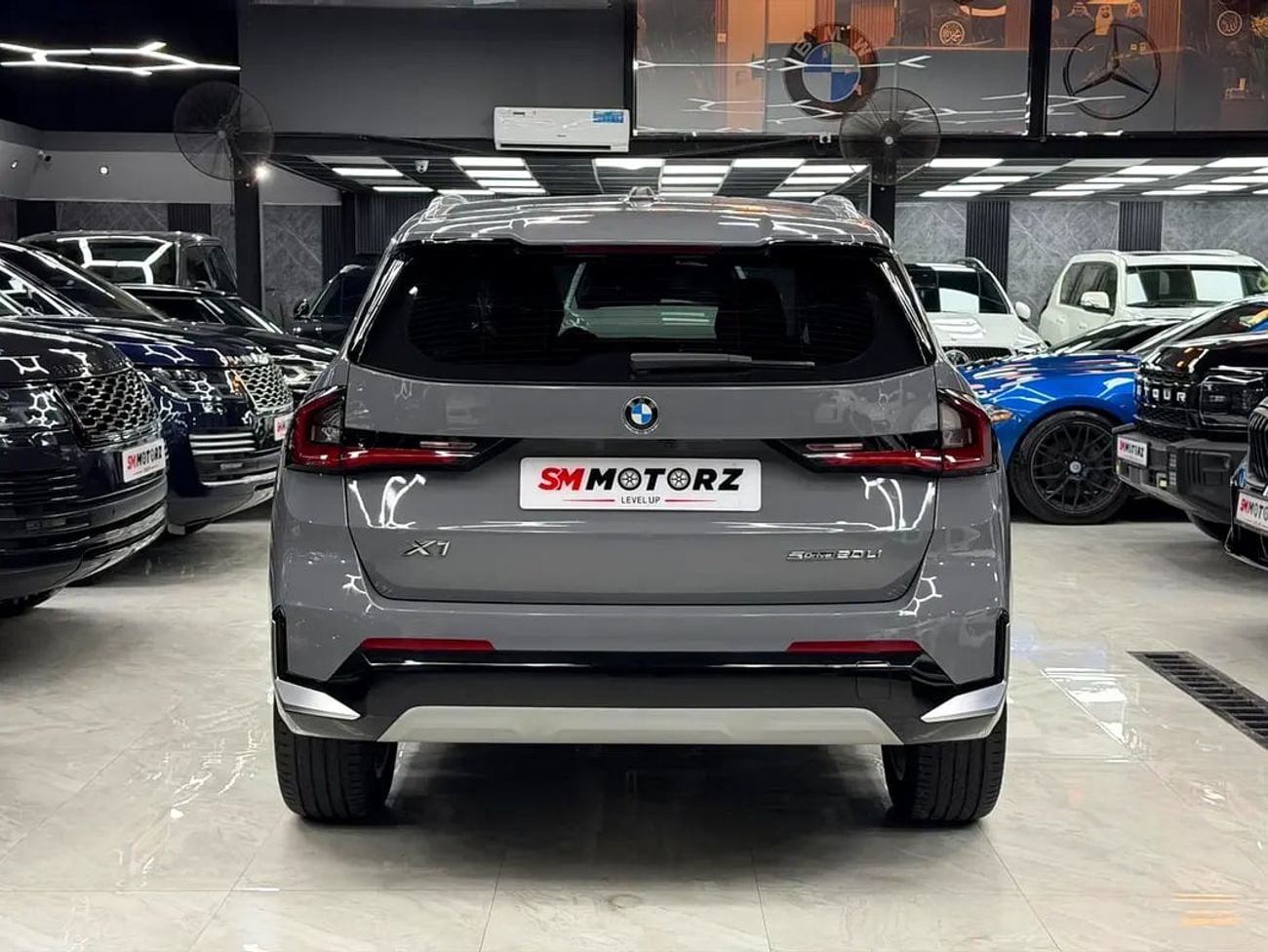 BMW X1 SDRIVE20Li (NON GCC)