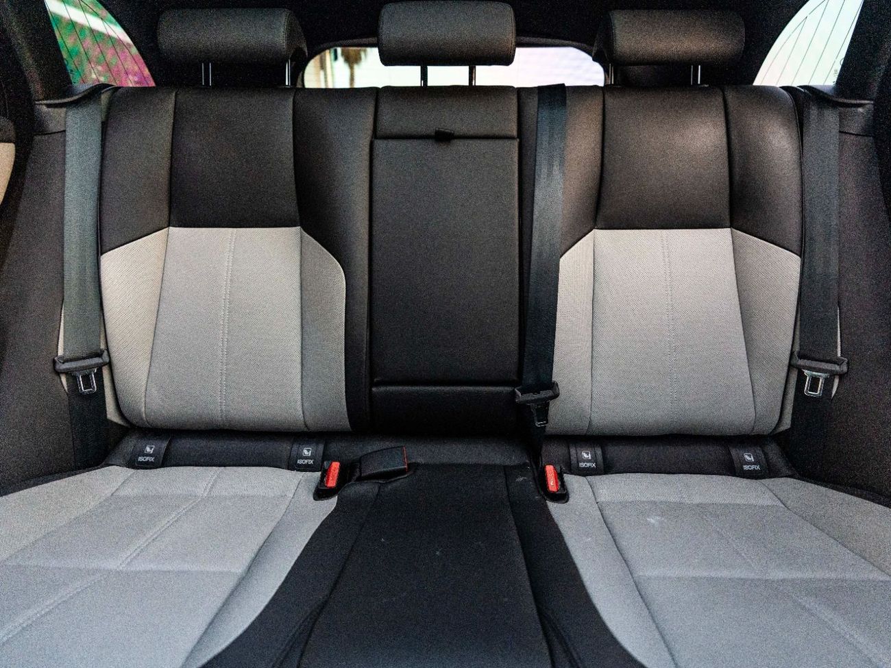 Land Rover Range Rover Velar P250 R-Dynamic SE 2.0L