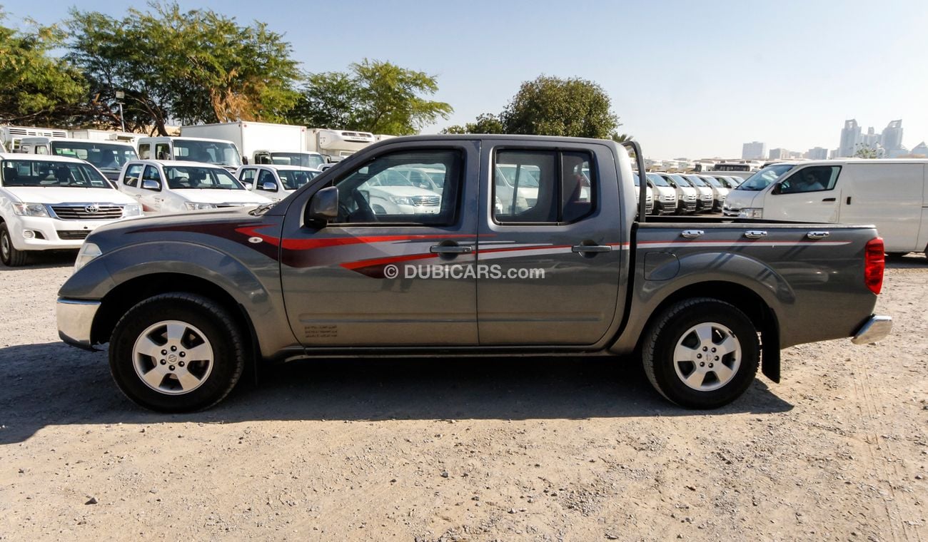 Nissan Navara 4912 SE