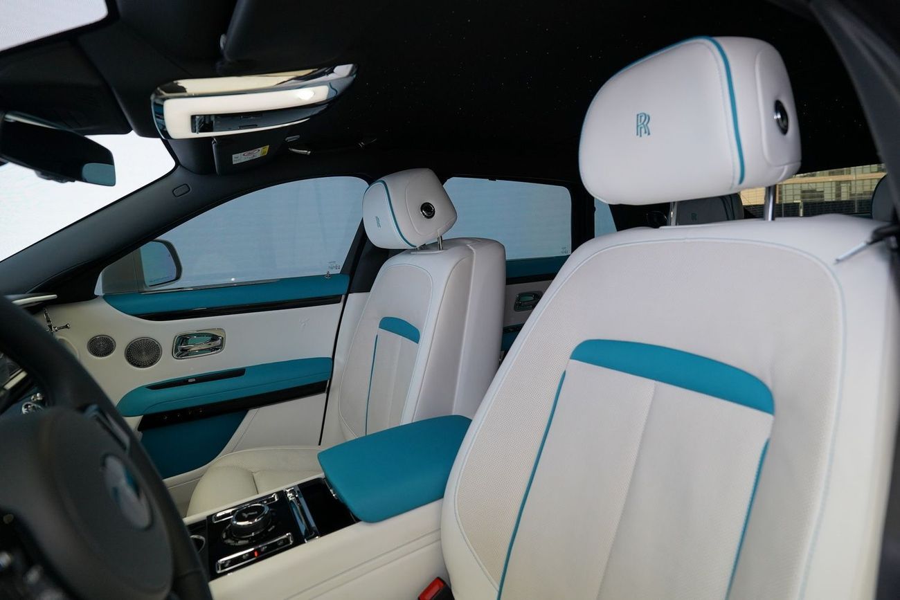 Rolls-Royce Ghost 6.75T Extended Wheelbase