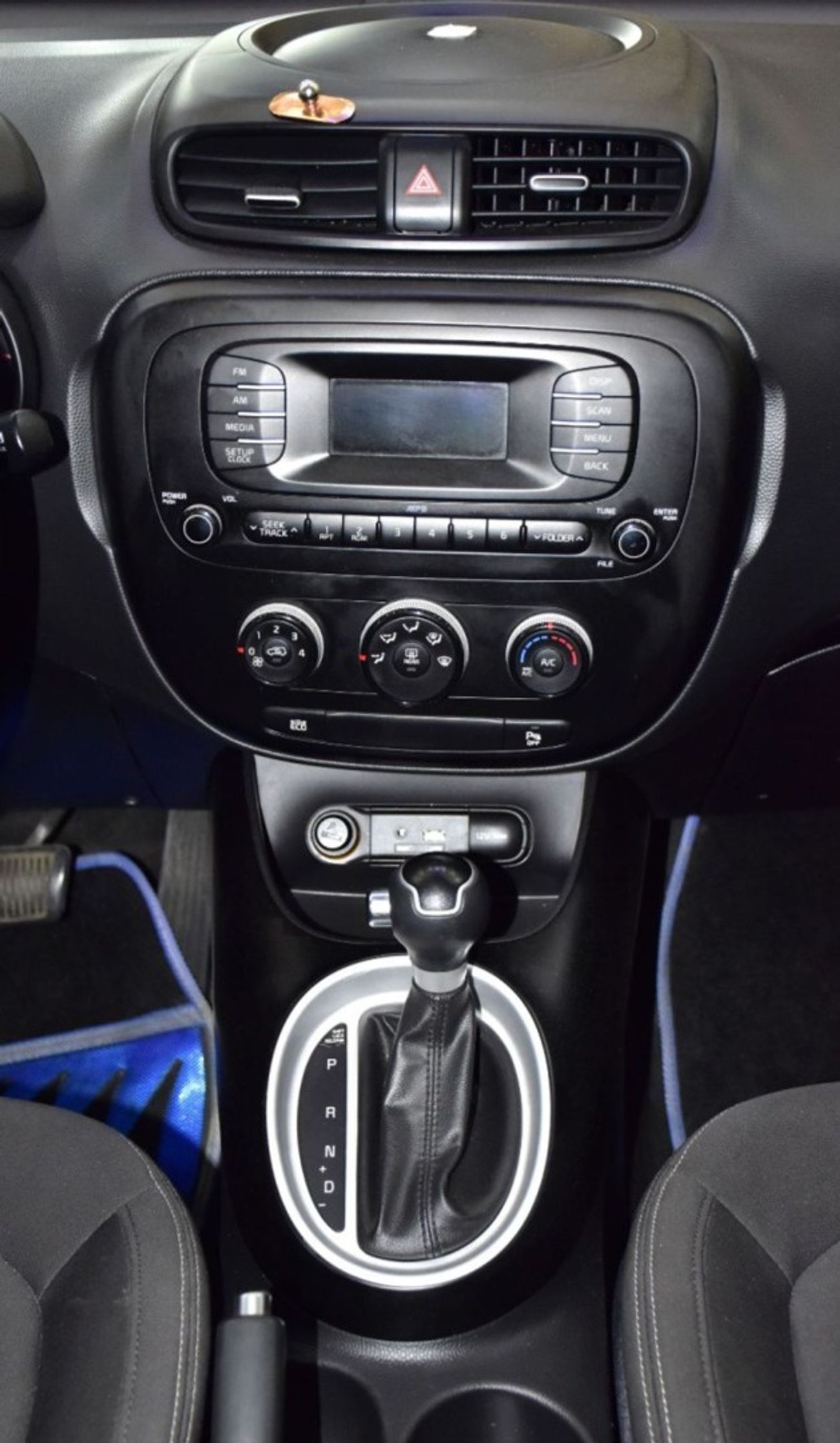 Kia Soul EXCELLENT DEAL for our KIA Soul ( 2017 Model ) in Green Color GCC Specs