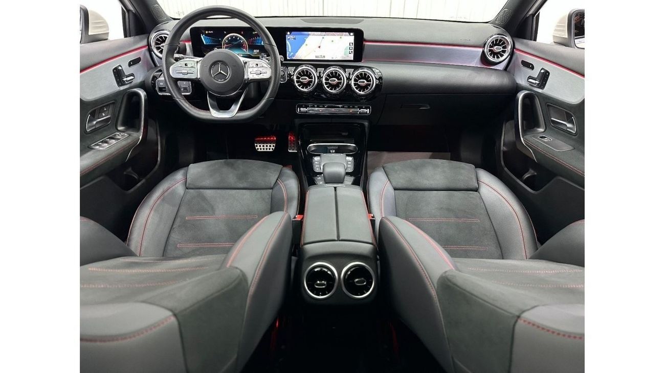 مرسيدس بنز A 35 AMG بريميوم 2021 Mercedes Benz A35 AMG 4MATIC, 2026 Mercedes Warranty, Full Mercedes Service History, GC