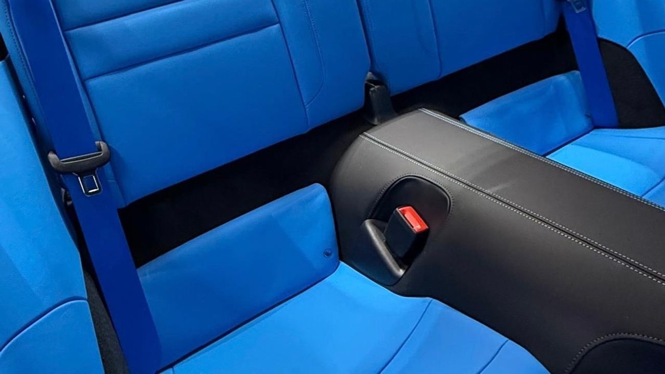 بورش 911 GT3 Touring