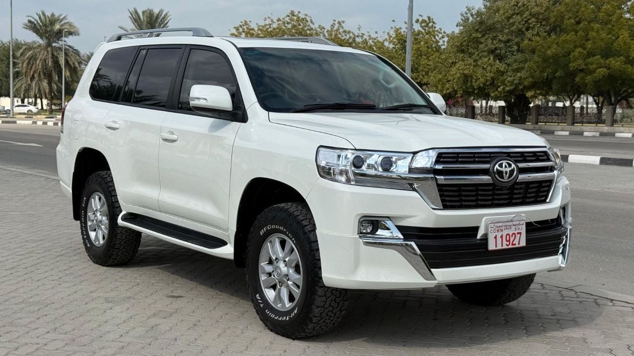 Toyota Land Cruiser GXR Toyota Landcruiser 2016 RHD white colour,diesel engine Australian specs