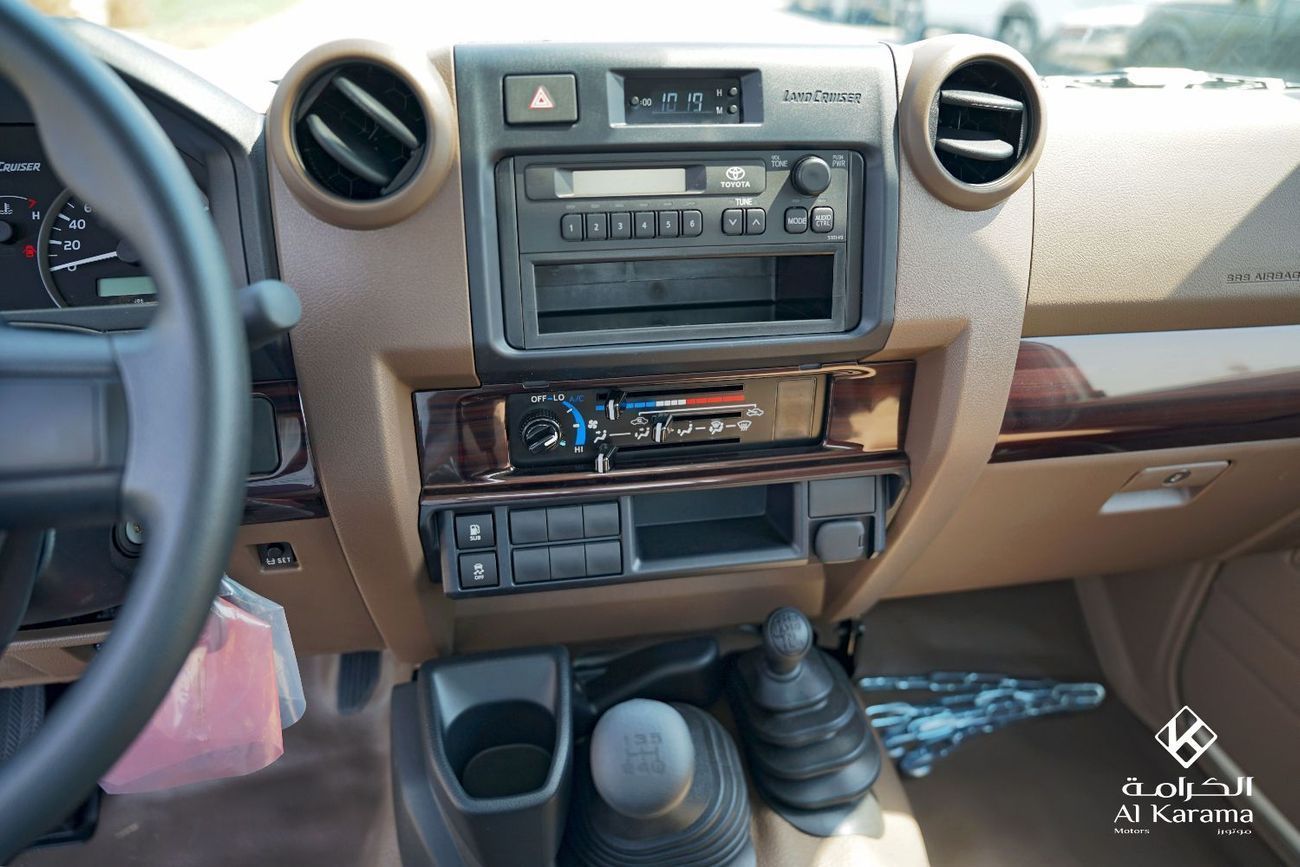 Toyota Land Cruiser Pick Up 2.8L Diesel | MANUAL TRANSMISSION | Single Cabin | 40th Anniversary Edition