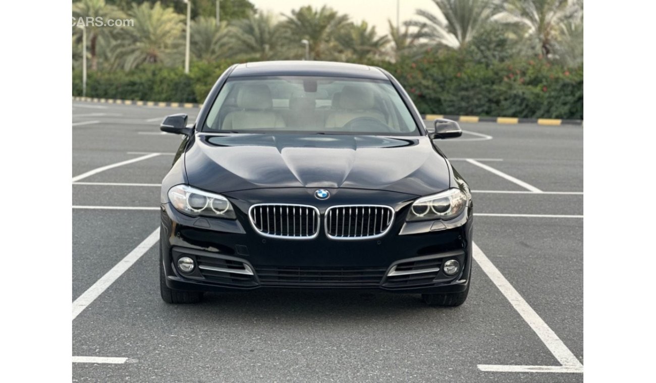 BMW 520i Executive MODEL 2015 GCC CAR PERFECT CONDITION INSIDE AND OUTSIDE FULL OPTION SUN ROOF LEATHER SEATS