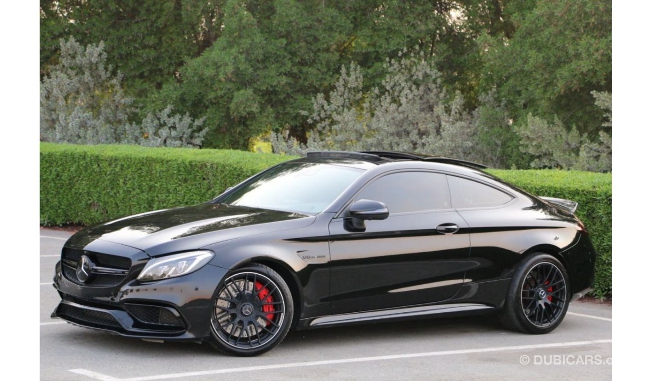 Mercedes-Benz C 63 AMG Std Mercedes Benz AMG C63s GCC full option full carbon fiber