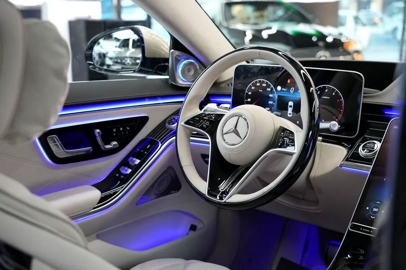 مرسيدس مايباخ S680 مايباخ S 680 | GCC km | Agency Warranty | V 12