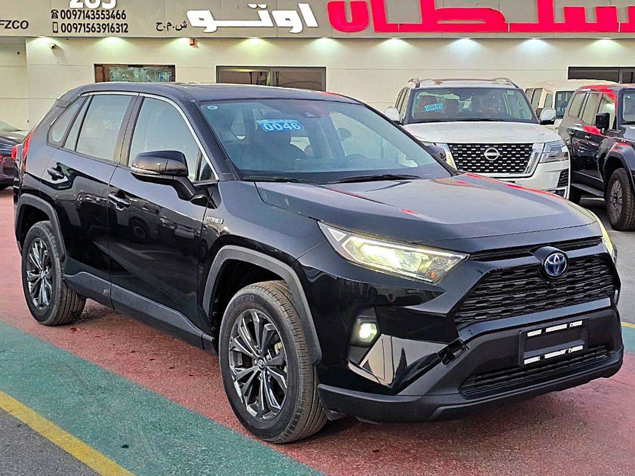 Toyota RAV4 Toyota rav4 2.5l hybrid 4*2 full option black color 2023 model