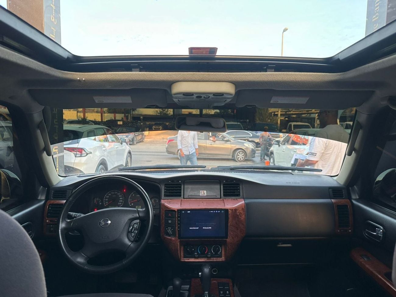 Nissan Patrol Safari 4.8L (4800 CC) - 6-cylinder VTC