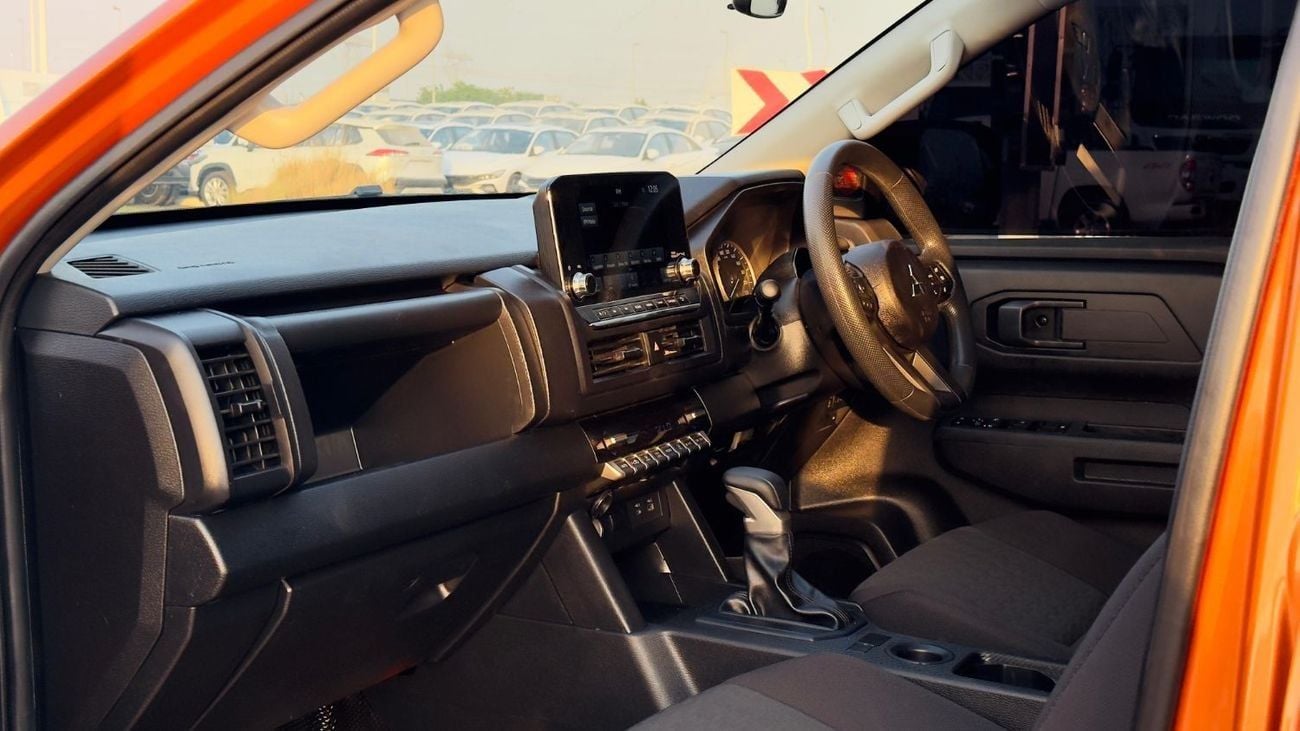 ميتسوبيشي تريتون -