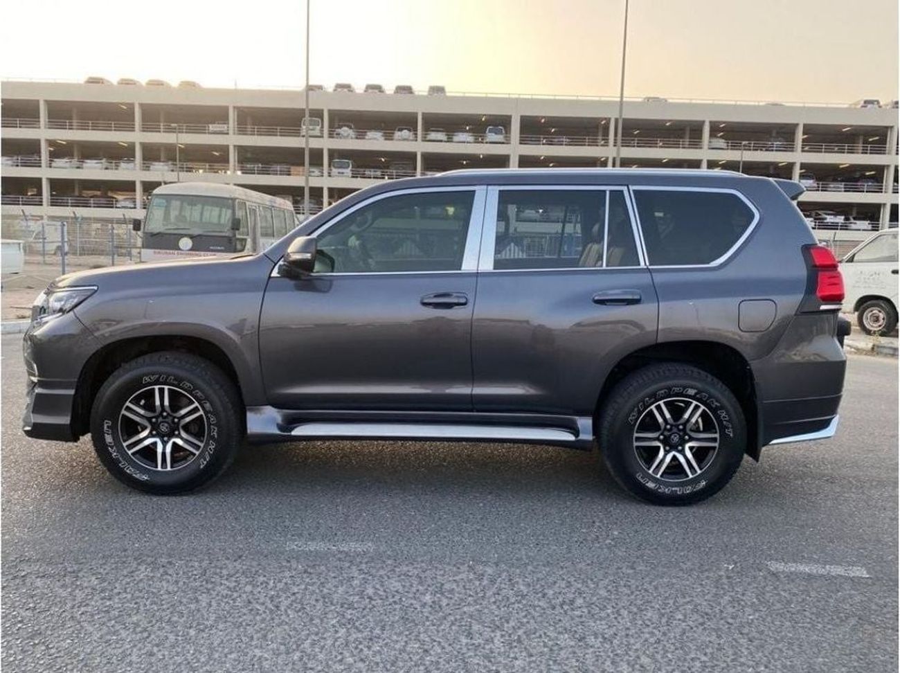 تويوتا برادو VX