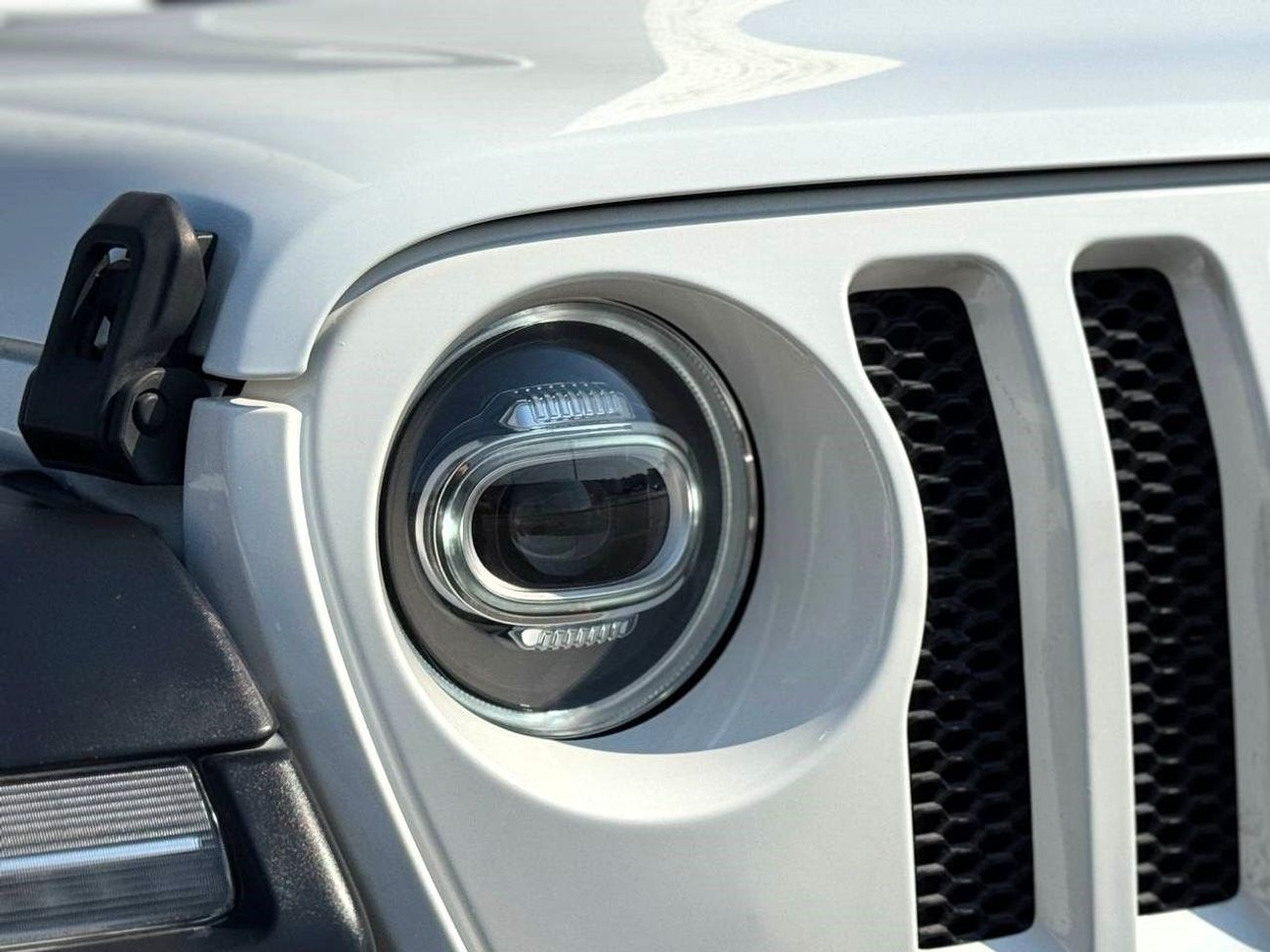 Jeep Wrangler Unlimited Sport 3.6L A/T